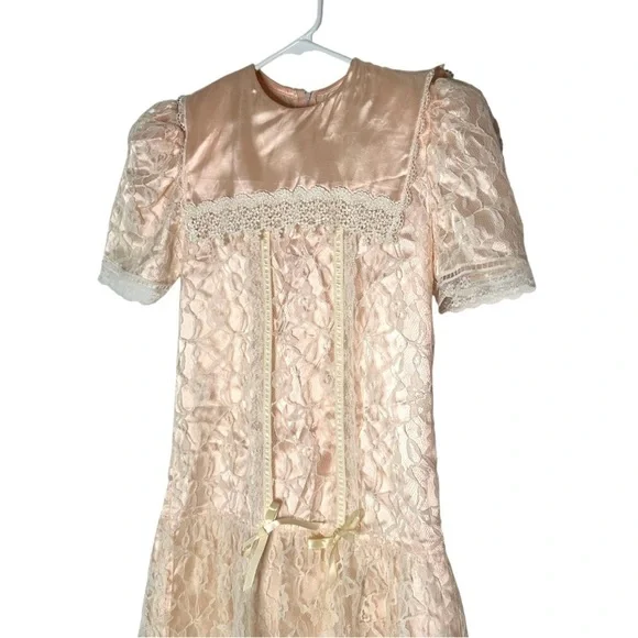 Vintage Gunne Sax Girls Lace Dress - Picture 4 of 6